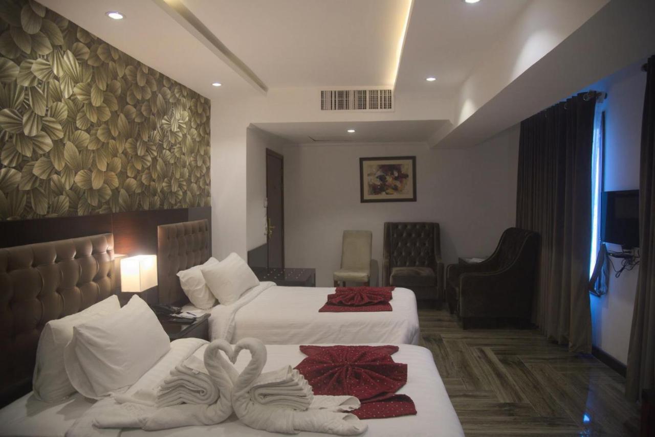 Savoey Hotel Лахор Екстер'єр фото